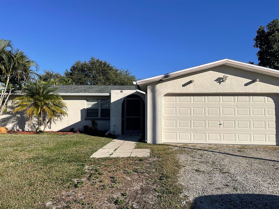 1st image of 521 SW 26th St #1