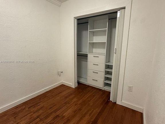5th image of 1330 W 54th St APT 310C