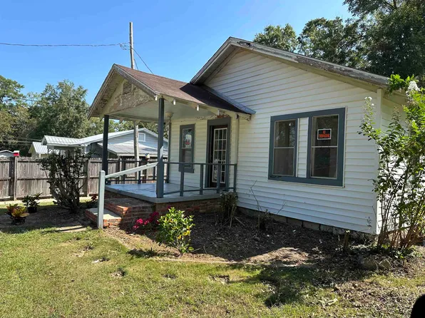 505 3rd St, Opp, AL 36467