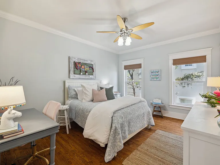 38 White Cliffs Blvd — Photo 12