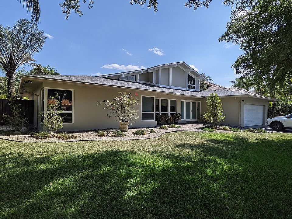 1st image of 8830 S Lake Dasha Dr