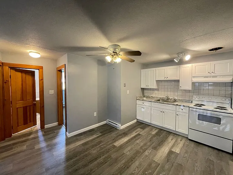 177 Loudon Rd #103 — Photo 8
