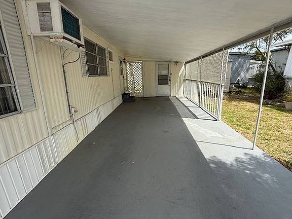 4th image of 2346 Druid Rd #606