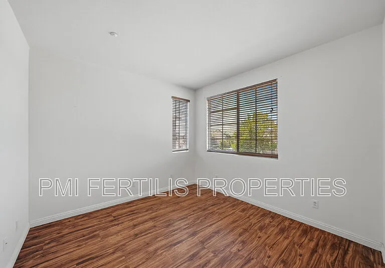 7167 Elsa Ct — Photo 27
