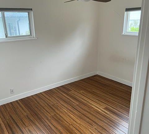 5th image of 221 23rd St #1/2