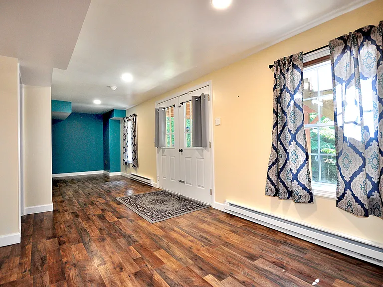 100 Ford Ln — Photo 20