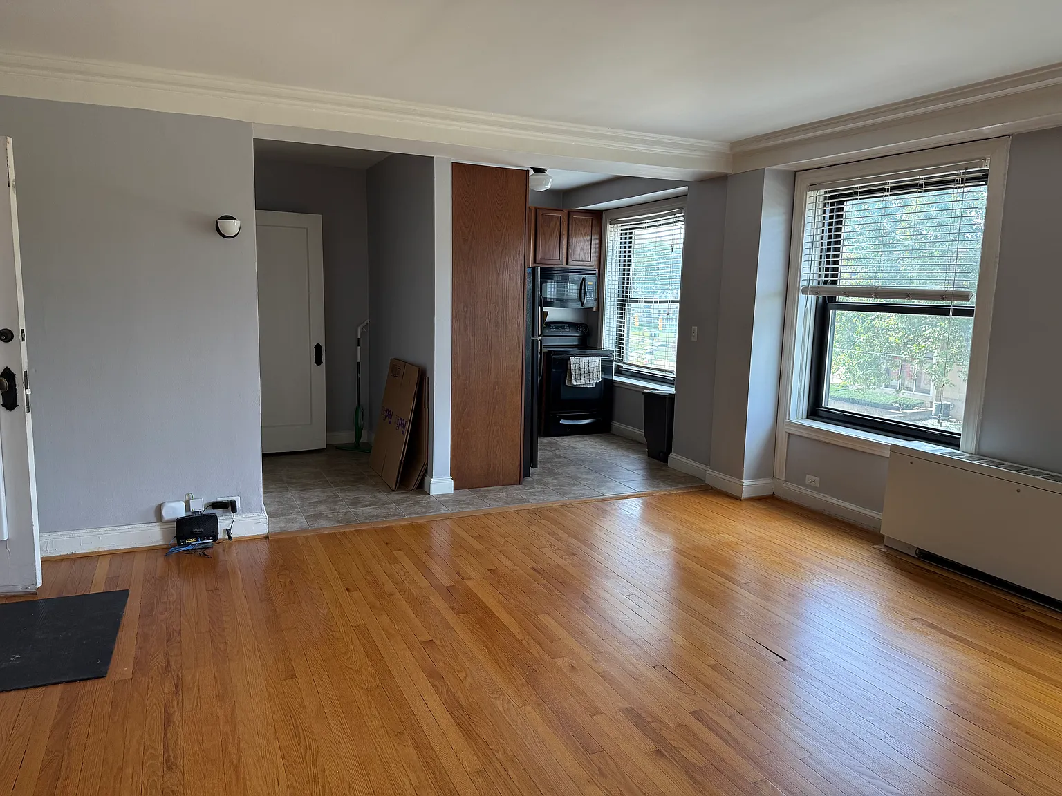 1 bed, 1.5 bath, 910 sqft, $1,795 — Photo 3