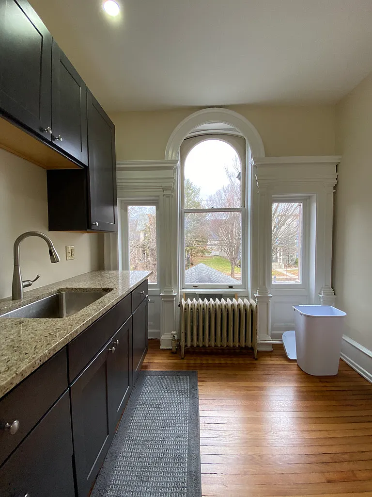 1051 West 4th Street - 1 Bedroom Units - 2E — Photo 1