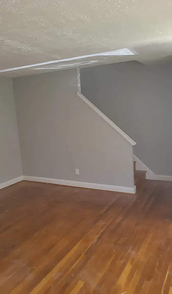 3 bed, 1.5 bath, 1472 sqft, $2,200 — Photo 2