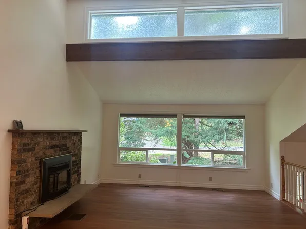 1451 Oriental Ave, Bellingham, WA 98229