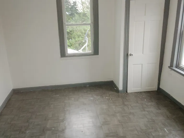 650 Birch St — Photo 7