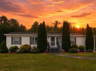 3 Pluto Ln, Nashua, NH 03062