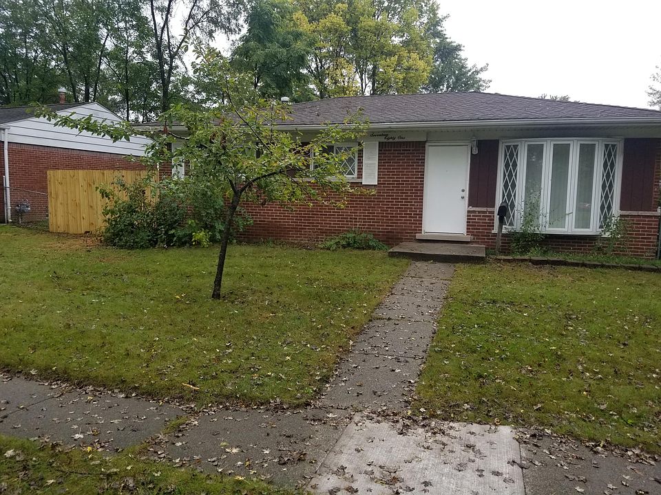 1st image of 1781 Victor St