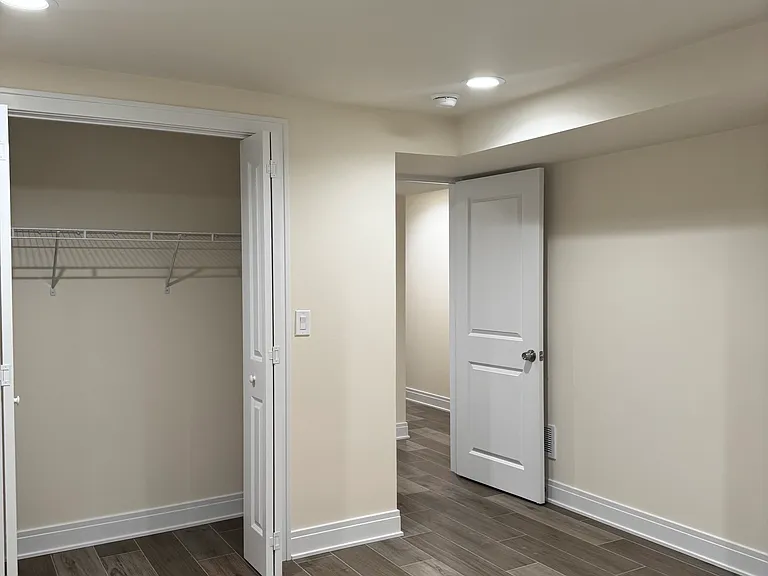4259 N Mozart St #G — Photo 10