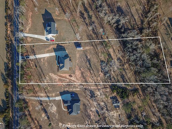 3rd image of 103 Hammond Rd