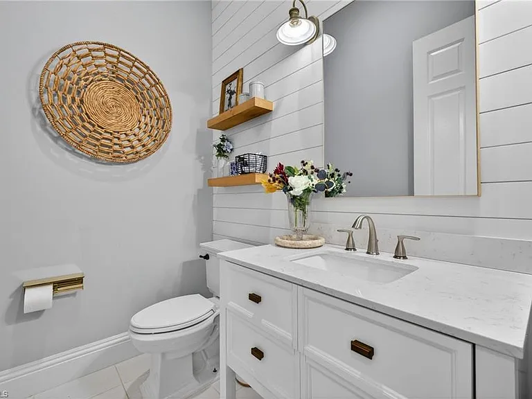 24920 Divot Dr — Photo 21