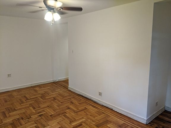 5th image of 533 W 232nd St #6