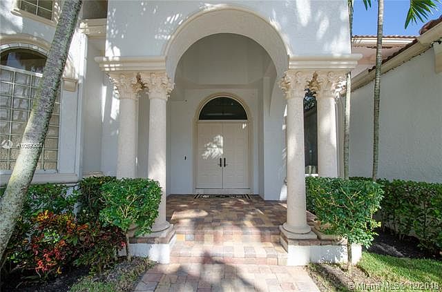 10787 Blue Palm St, Plantation, FL 33324 | Zillow