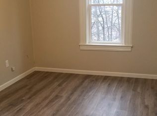 1105 Bellevue Ave #1, Eau Claire, WI 54703