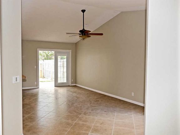 3rd image of 9884 Watermill Cir APT F