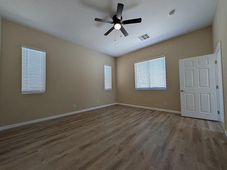 1032 Via Canale Dr — Photo 14
