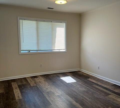 4th image of 4013 3rd St