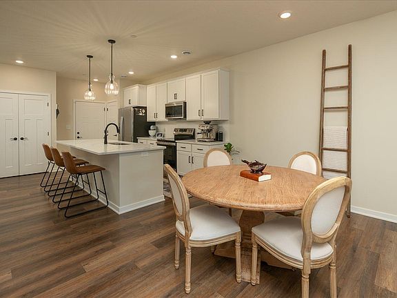 5th image of 5204 Harvest Square Pl NW
