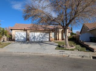 40360 Vista Pelona Dr, Palmdale, CA 93551