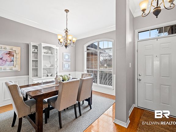 4th image of 27025 Gramercy Ln