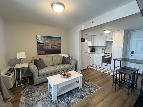 3rd image of 201 S Stillman St #13