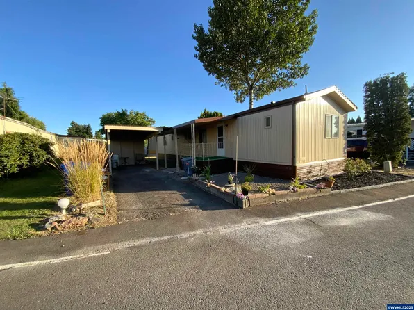 4676 Amber St NE, Salem, OR 97301