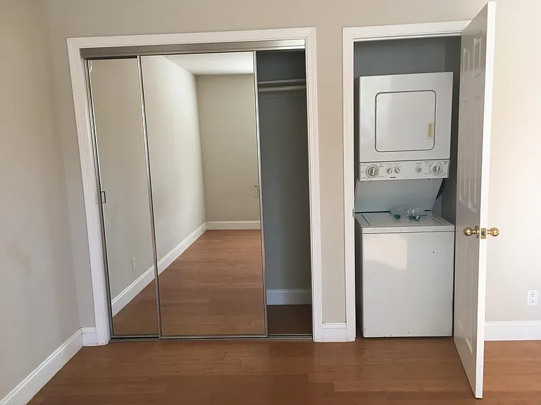 2-3023 Wetmore Dr #2 — Photo 12
