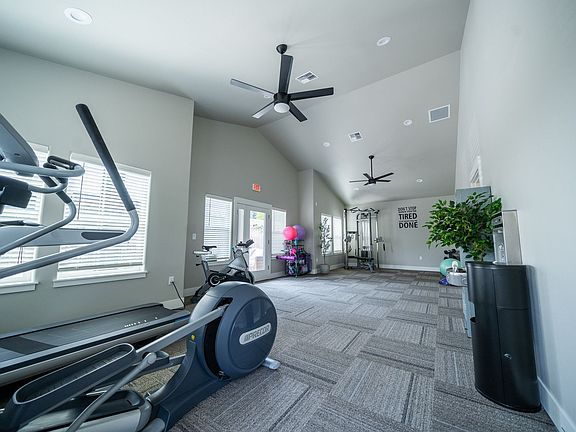 5th image of 4704 Center St NE #203