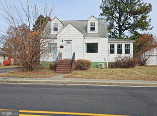 20 E Pittsfield St, Pennsville, NJ 08070