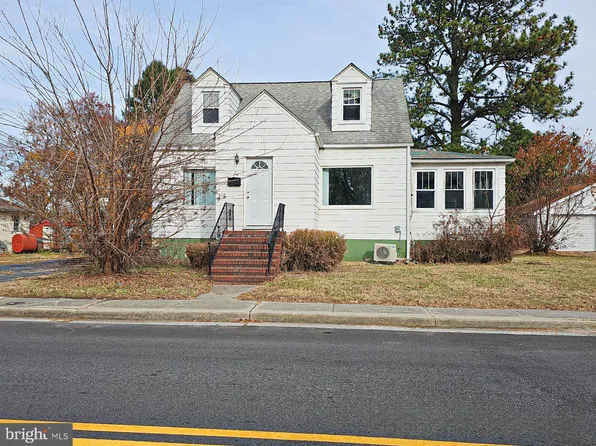 20 E Pittsfield St, Pennsville, NJ 08070