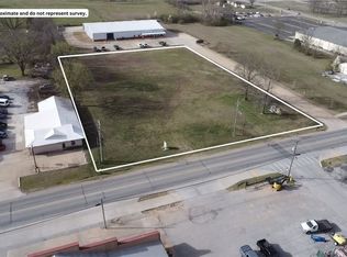 E Main St #1, Siloam Springs, AR 72761