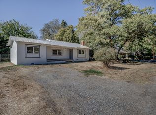 5536 Willow Rd, Redding, CA 96001