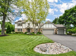 932 Saratoga Pkwy, Dundee, IL