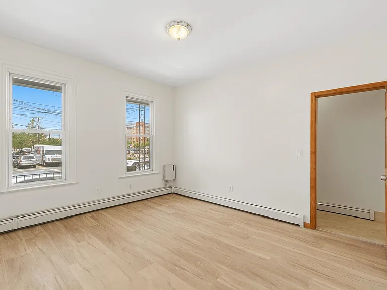 360 W Side Ave #1 — Photo 9