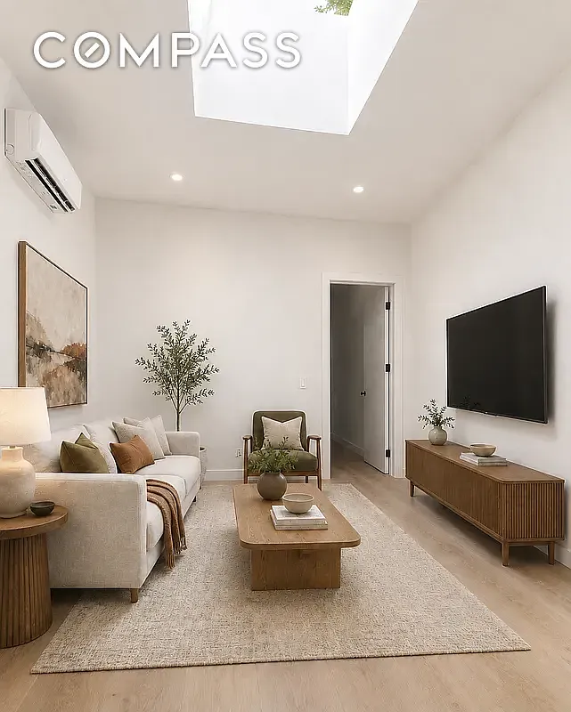 3 bed, 2.0 bath, $4,395 — Photo 1