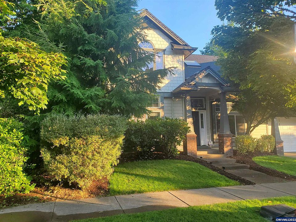 1st image of 6233 SW Grand Oaks Dr