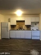 3726 Hazelwood St #15 — Photo 1