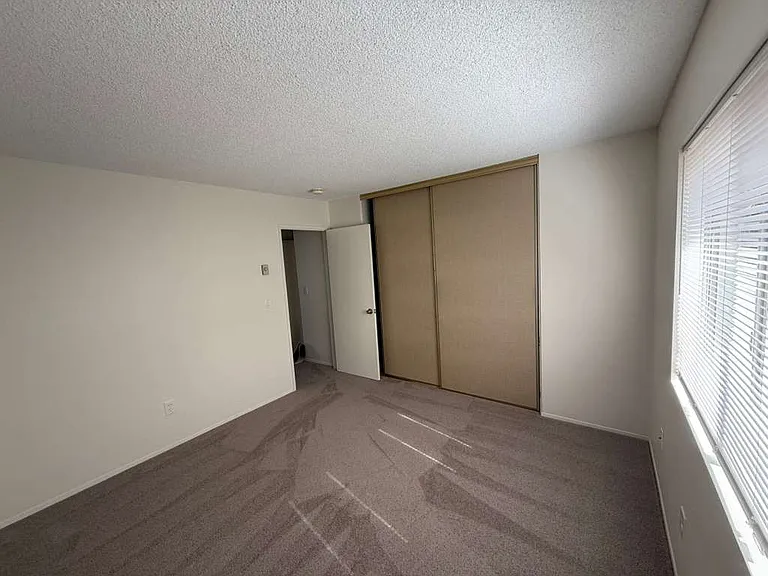 6554 Bell Bluff Ave — Photo 5