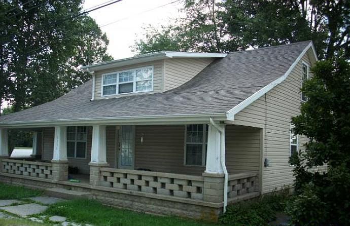 2nd image of 7956 State Road 227 N