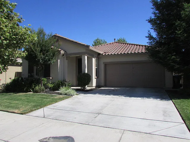 1390 Andleman Ct — Photo 3