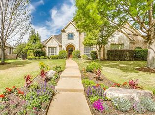 2205 Mockingbird Ln, Flower Mound, TX 75022