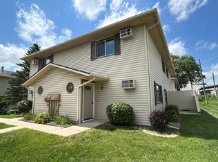 2841 19th Ave NW APT B, Rochester, MN 55901
