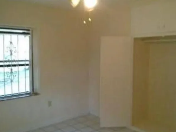 13880 NW 2nd Ave, North Miami, FL 33168