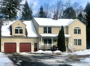 25 Boulder Dr, Gorham, ME 04038