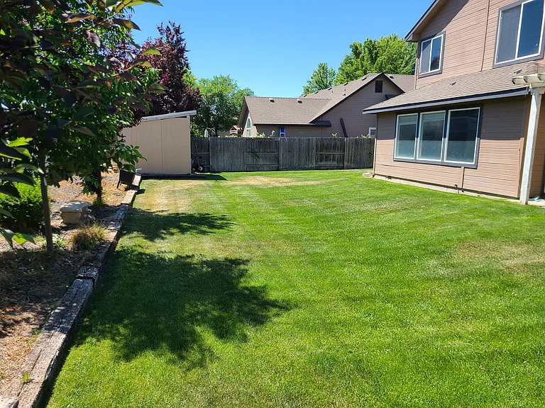 2262 N Aronmink Way — Photo 8